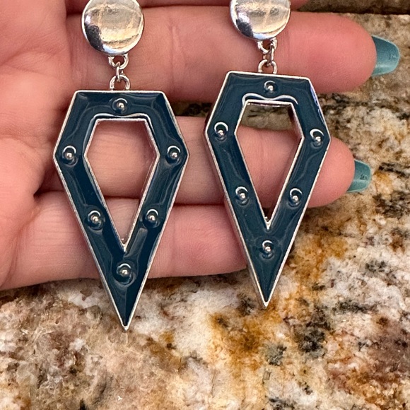 Silver Retro Blue Enamel Earrings - Picture 6 of 6